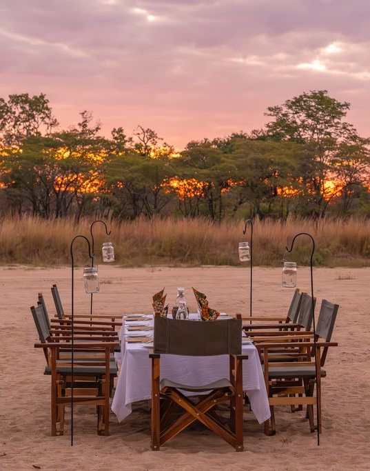 Nkonzi-Camp-Bush-Dinner